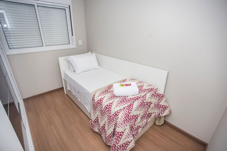 Apartamento de 2 Quartos Com Vaga - HUB1006A