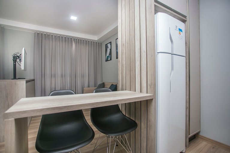 Studio com Cama de Casal e Sofá - ALL1621