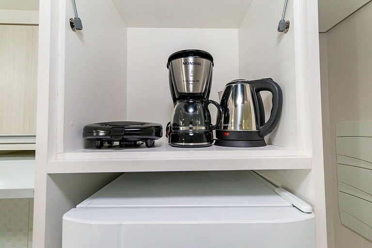 Apto de 1q no 29º andar, c/ vaga e piscina-SEV2905