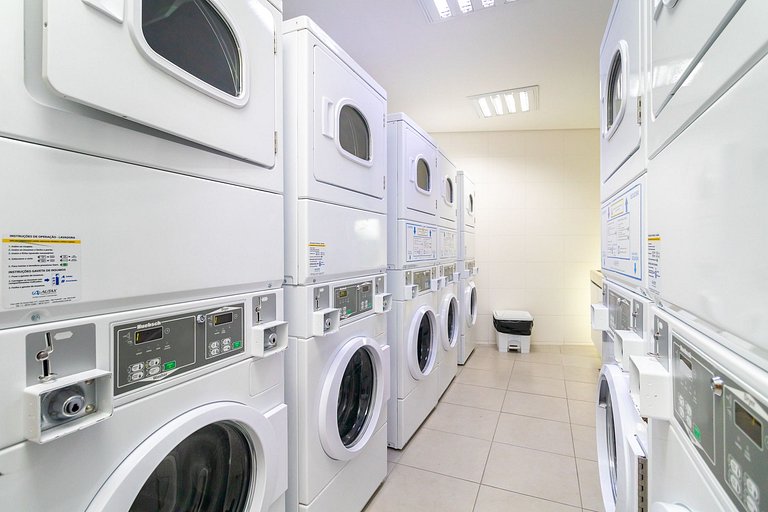 Apto de 1q no 29º andar, c/ vaga e piscina-SEV2905