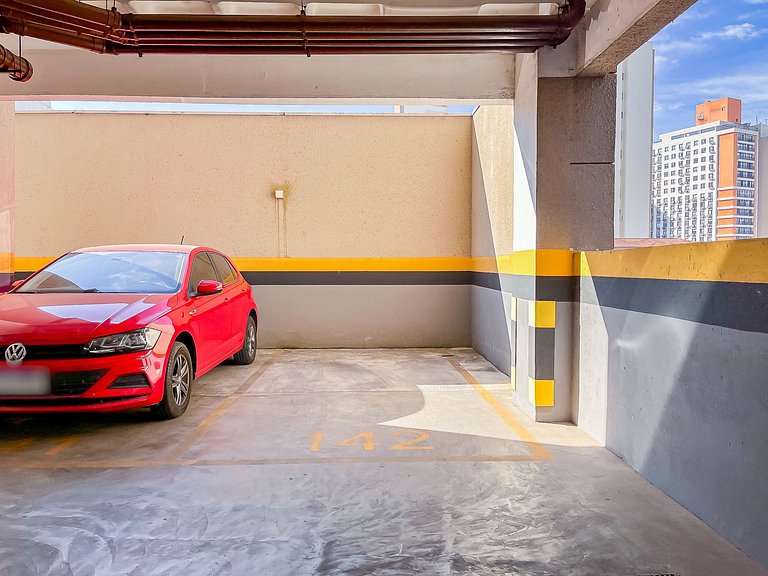 Apto de 1q c/ garagem no 21º andar - GRE2105B