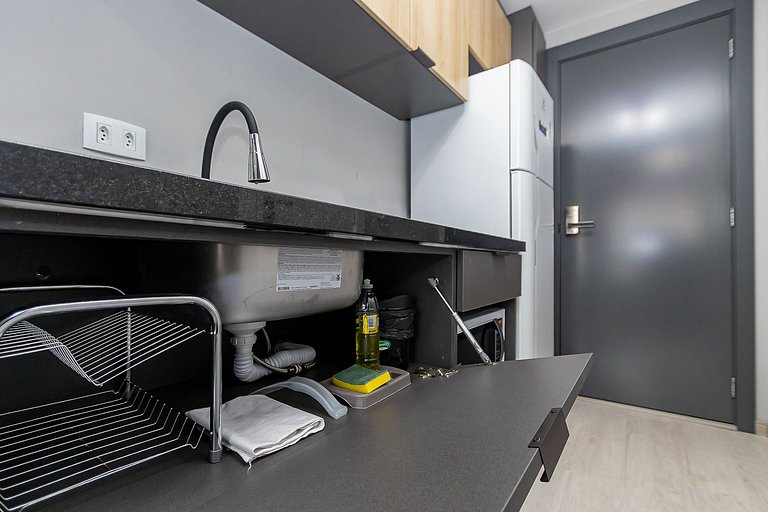 Studio com Ar Condicionado ALL1005