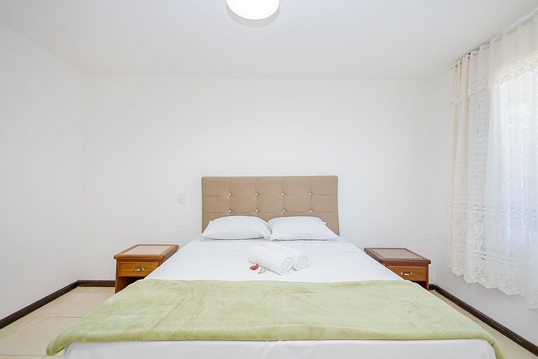 Casa com 4 Quartos e 3 Vagas - CLA1524