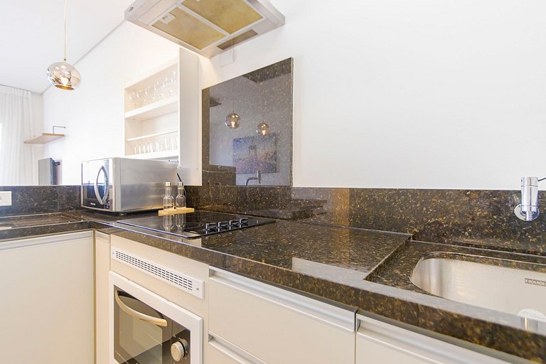 Ap 2q no 27º andar, c/ vaga e piscina - UNI2707