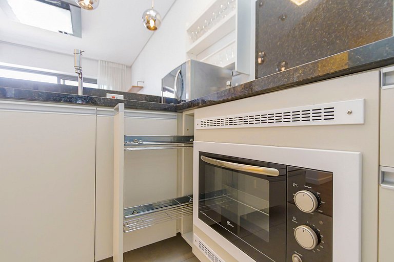 Ap 2q no 27º andar, c/ vaga e piscina - UNI2707