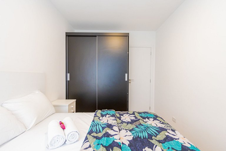 Ap 2q no 27º andar, c/ vaga e piscina - UNI2707