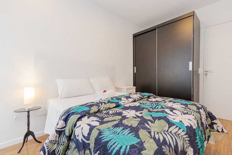 Ap 2q no 27º andar, c/ vaga e piscina - UNI2707