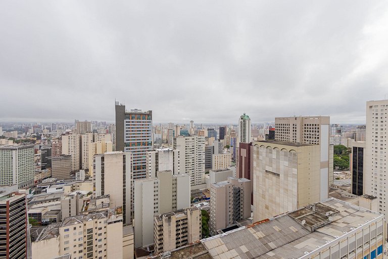 Ap 2q no 27º andar, c/ vaga e piscina - UNI2707