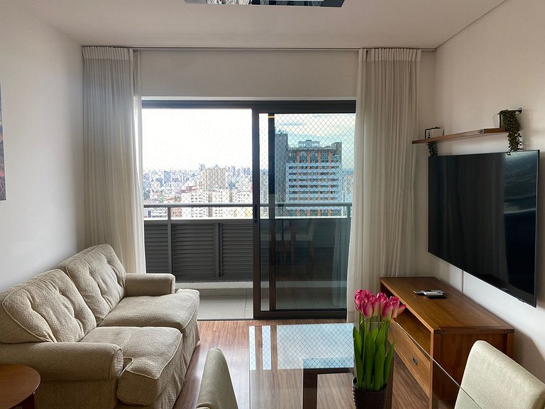 Ap 2q no 27º andar, c/ vaga e piscina - UNI2707