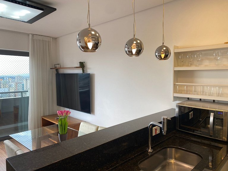 Ap 2q no 27º andar, c/ vaga e piscina - UNI2707