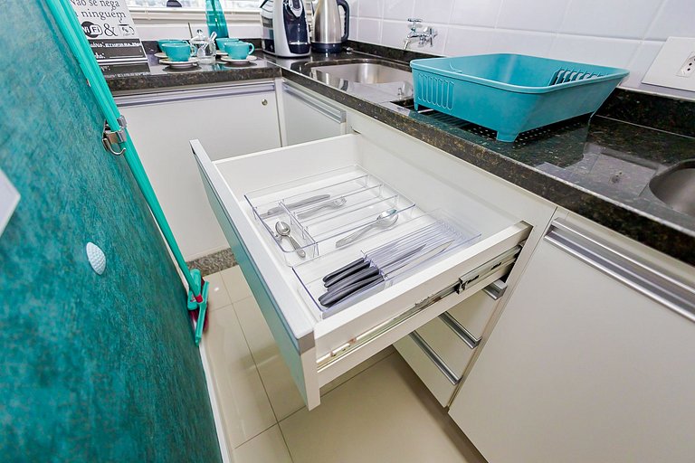 Apartamento 1 Quarto Lindíssimo, Garagem - SEV2402