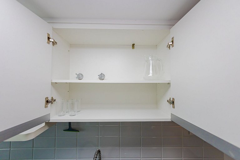 Apartamento 1 Quarto Lindíssimo, Garagem - SEV2402