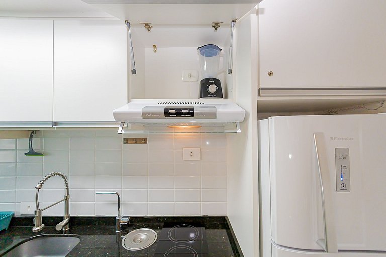 Apartamento 1 Quarto Lindíssimo, Garagem - SEV2402