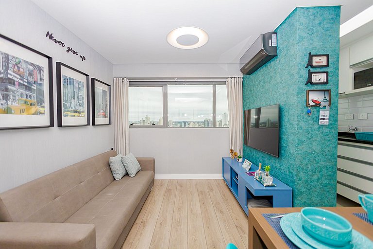 Apartamento 1 Quarto Lindíssimo, Garagem - SEV2402