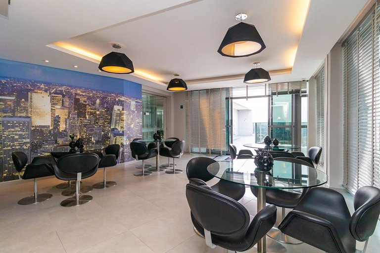 Apartamento 1 Quarto Lindíssimo, Garagem - SEV2402