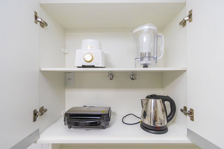 Apartamento de 1 Quarto com Vaga - FAI1101