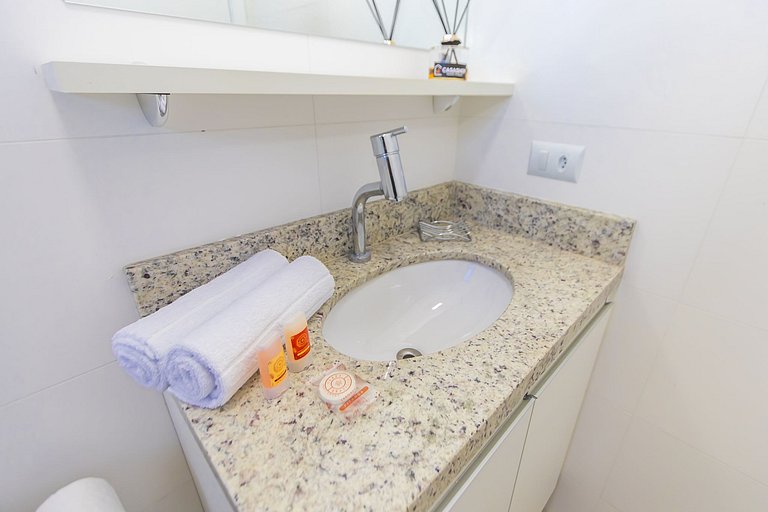 Apartamento de 1 Quarto com Vaga - FAI1101