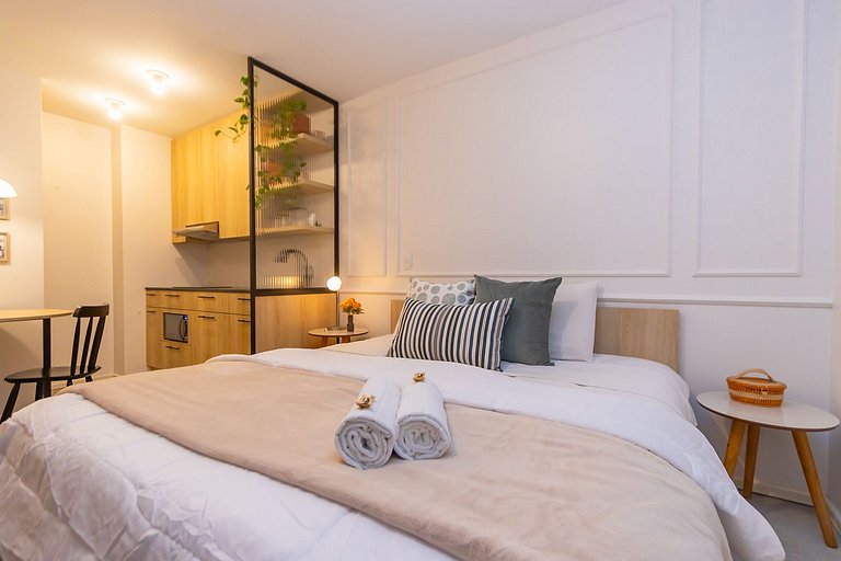 Apartamento Cama King, Solteiro e Berço - ALL1401