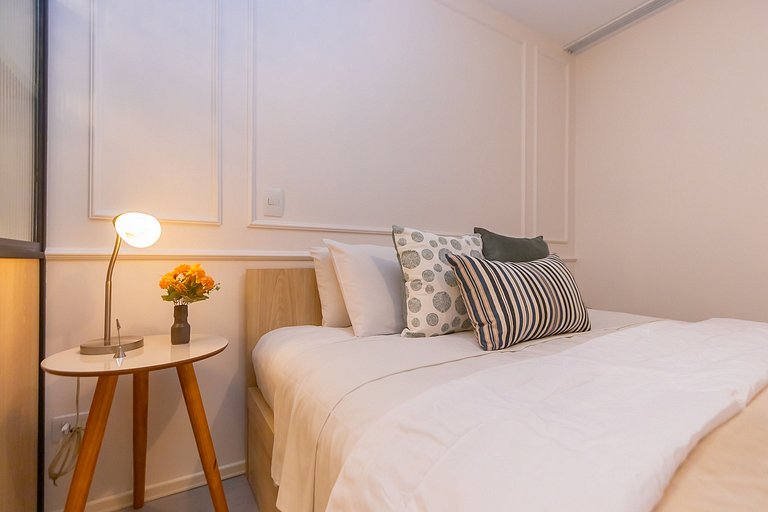 Apartamento Cama King, Solteiro e Berço - ALL1401