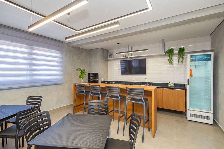 Studio Completo para 5 Pessoas Com Garagem-EIX0505