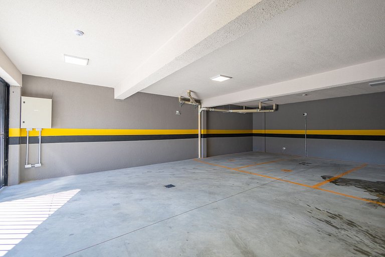 Studio Completo para 5 Pessoas Com Garagem-EIX0505