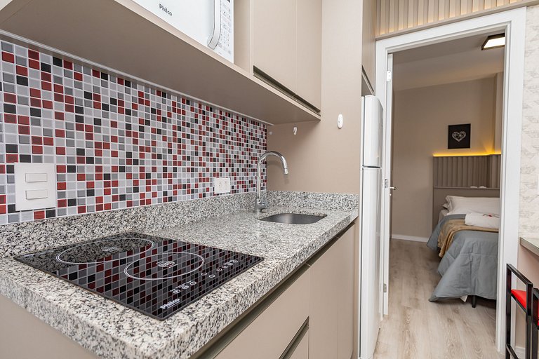 Apto de 1Q perto do Teatro Guaira - NEW0403