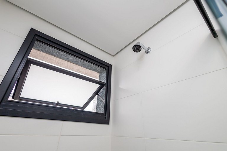 Apto de 1Q perto do Teatro Guaira - NEW0403