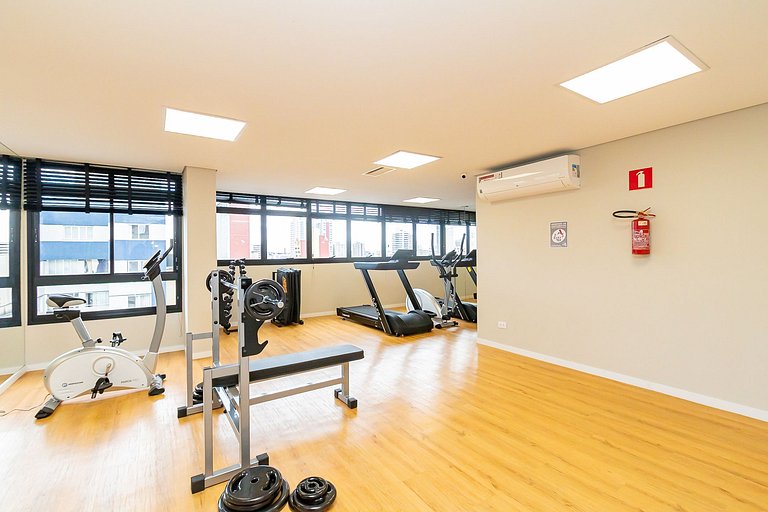 Apto de 1Q perto do Teatro Guaira - NEW0403