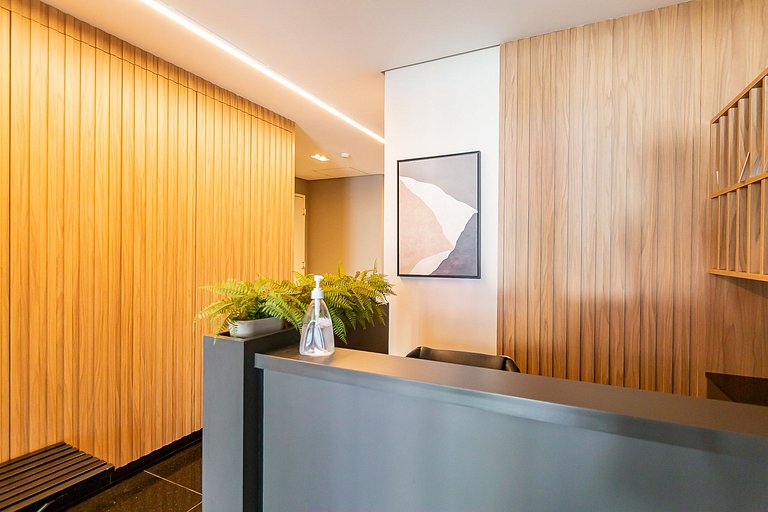 Apto de 1Q perto do Teatro Guaira - NEW0403