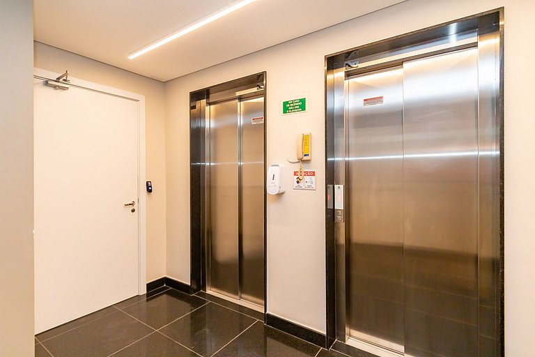 Apto de 1Q perto do Teatro Guaira - NEW0403