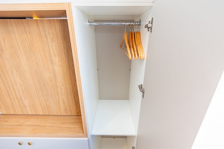 Estudio com cama e sofá-cama - NLF1604