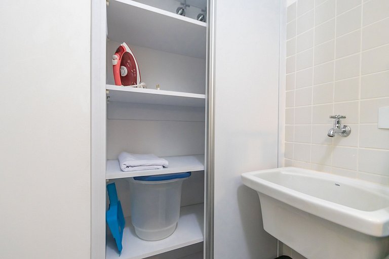 Apartamento de 1 Quarto com Sofa-Cama - CEN1104