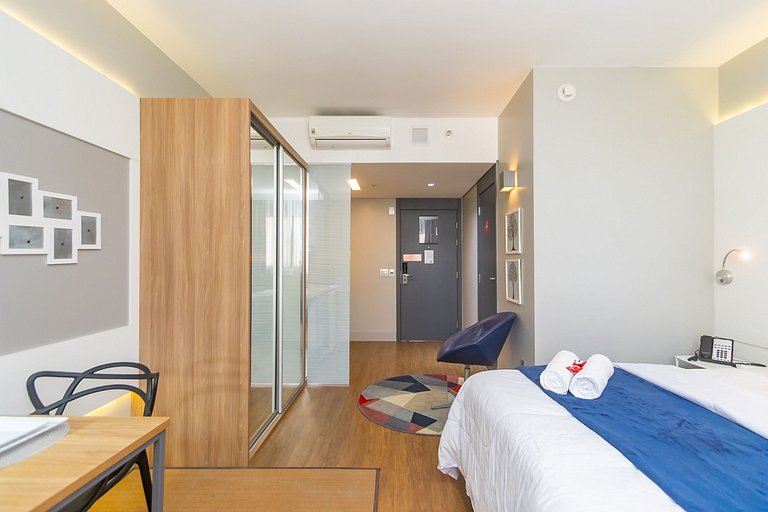 Estudio Condominio Clube no Batel - HSB1265