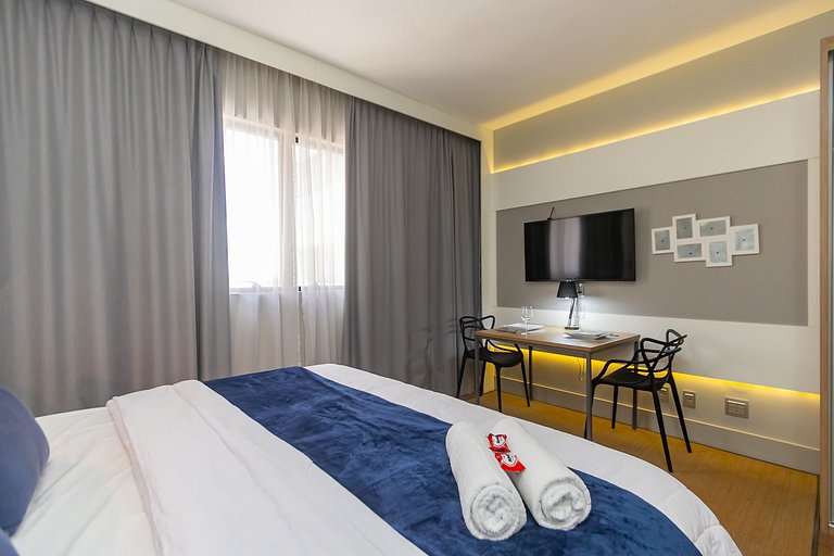 Estudio Condominio Clube no Batel - HSB1265