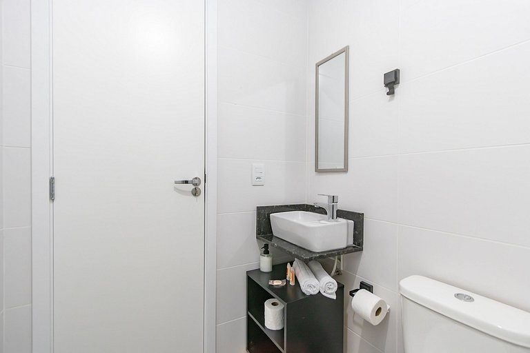 Ap p/ 5 pessoas em prédio com piscina - IBI0807