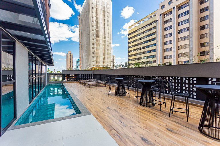 Apto de 2q c/ vaga em prédio com piscina - IBI0807