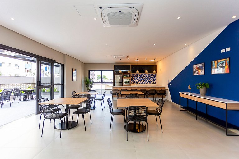 Apto de 2q c/ vaga em prédio com piscina - IBI0807