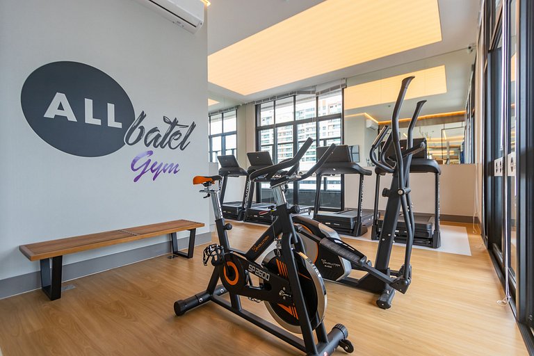 Studio Aconchegante com A/C no All Batel - BAT0821
