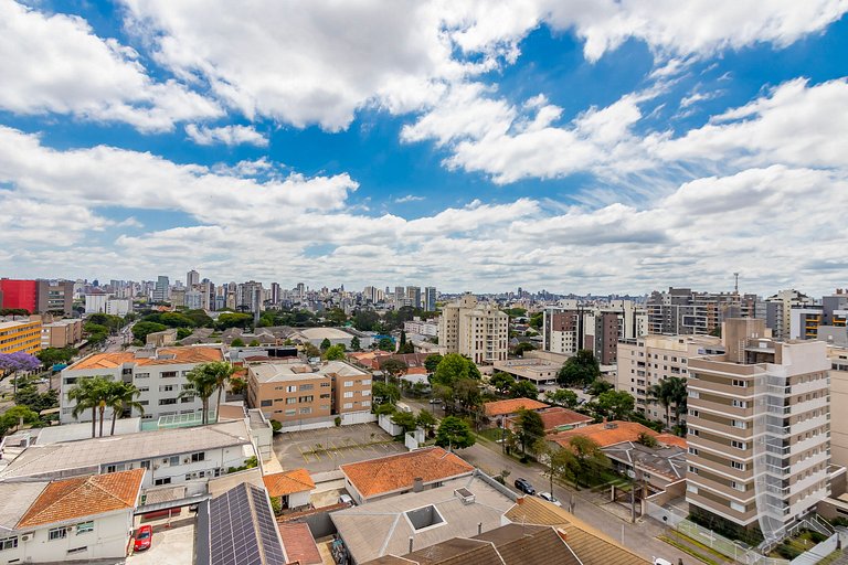 Studio com 2 camas de casal e garagem - EIX0805