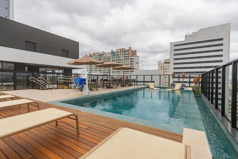 Studio Completo e Refinado no All Batel - BAT1516