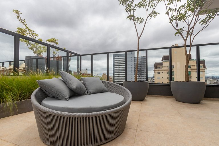 Studio Completo e Refinado no All Batel - BAT1516