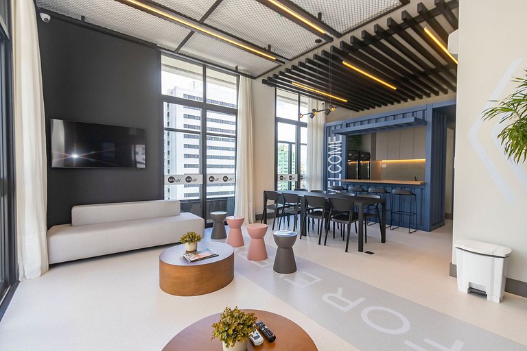 Studio Completo e Refinado no All Batel - BAT1516
