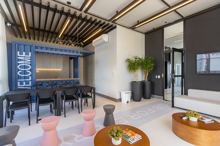 Studio Completo e Refinado no All Batel - BAT1516