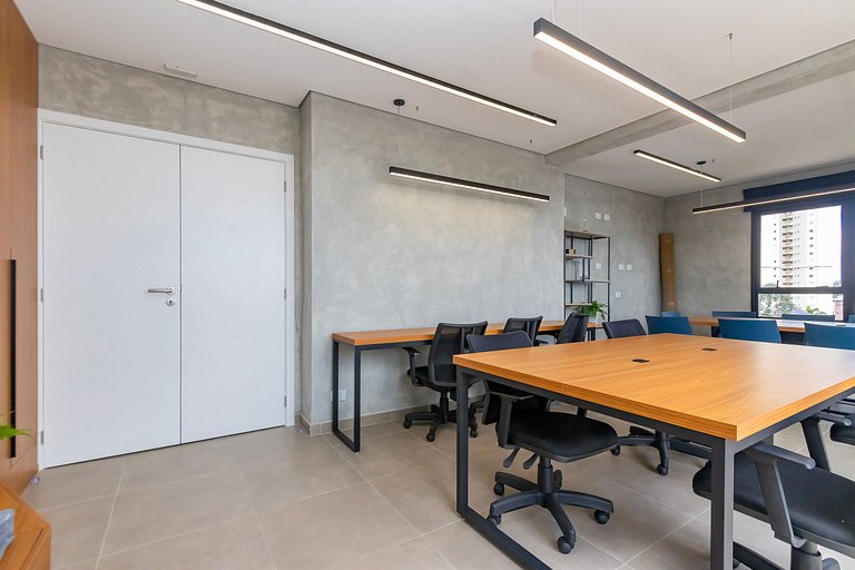 Studio Completo para 3 pessoas com A/C - EIX0302