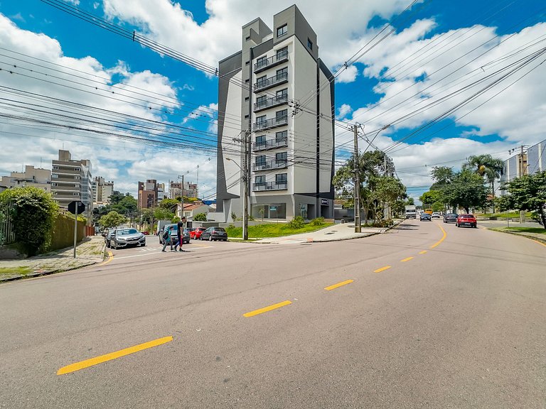 Studio Completo com Cama Auxiliar e Vaga - EIX0808