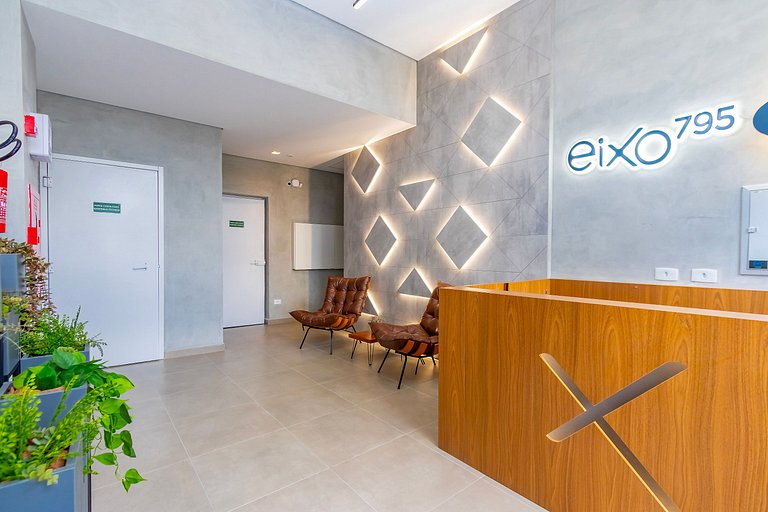 Studio Completo com Cama Auxiliar e Vaga - EIX0808