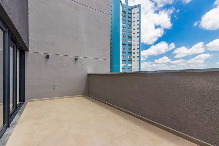 Studio Completo com Cama Auxiliar e Vaga - EIX0808
