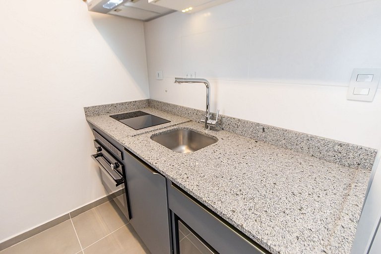 Apartamento de 2 Quartos com Garagem - IBI2309