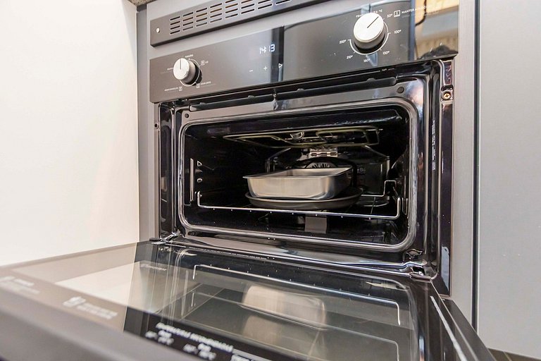 Apartamento de 2 Quartos com Garagem - IBI2309