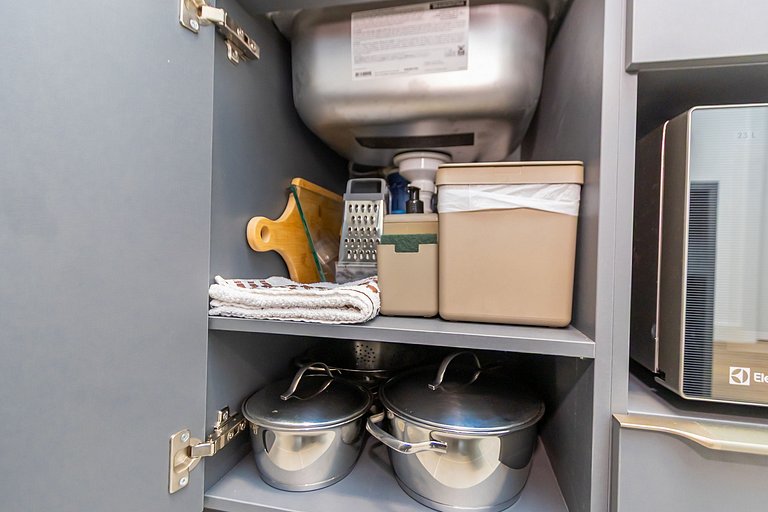 Apartamento de 2 Quartos com Garagem - IBI2309